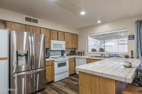 Kitchen - 2602 E Grovers Ave, Phoenix, AZ 85032 photo 2 of 2