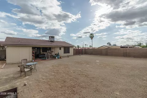 Exterior - 2602 E Grovers Ave, Phoenix, AZ 85032 photo 5 of 9