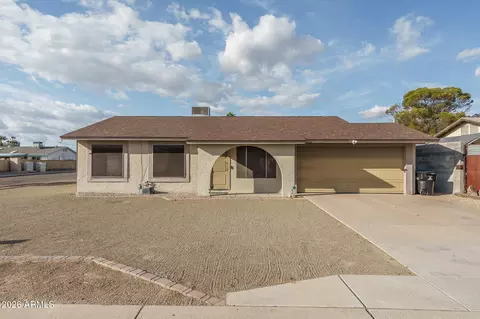 2602 E Grovers Ave, Phoenix, AZ 85032