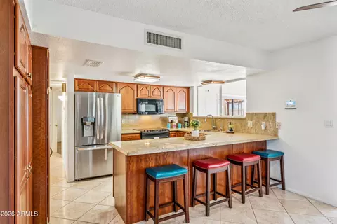 Kitchen - 1218 S Palo Verde Dr, Apache Junction, AZ 85120 photo 1 of 5