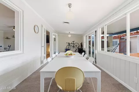 Dining - 5234 N 15th St, Phoenix, AZ 85014 photo 2 of 2