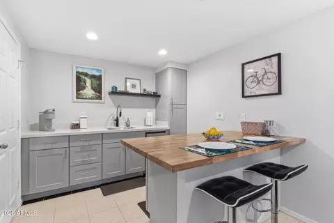 Kitchen - 5234 N 15th St, Phoenix, AZ 85014 photo 4 of 5