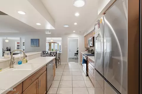 Kitchen - 5234 N 15th St, Phoenix, AZ 85014 photo 2 of 5