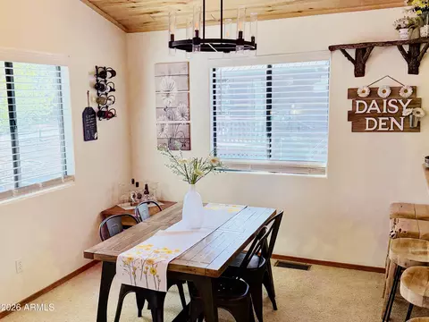 Dining - 2644 Lodge Loop, Overgaard, AZ 85933 photo 1 of 1
