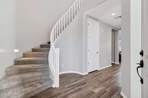 Entry Way - 10834 E Thunderbolt Ave, Mesa, AZ 85212 photo 2 of 8