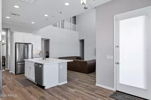 Entry Way - 10834 E Thunderbolt Ave, Mesa, AZ 85212 photo 1 of 8