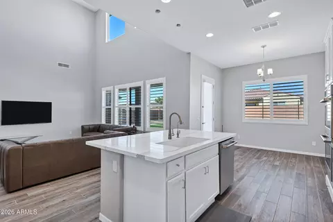 Kitchen - 10834 E Thunderbolt Ave, Mesa, AZ 85212 photo 5 of 5