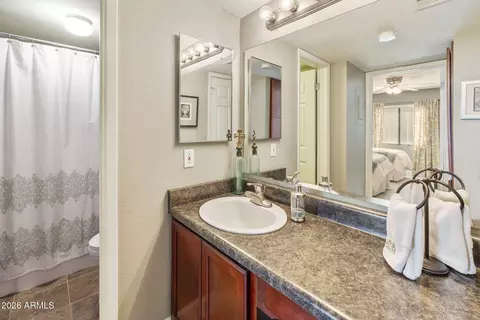 Bath - 3825 E Camelback Rd #126, Phoenix, AZ 85018 photo 4 of 4