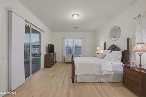 Bedroom - 3130 E Valencia Dr, Phoenix, AZ 85042 photo 5 of 8