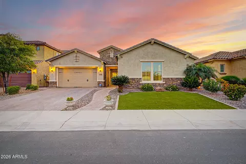 5030 S Seton Ave, Gilbert, AZ 85298