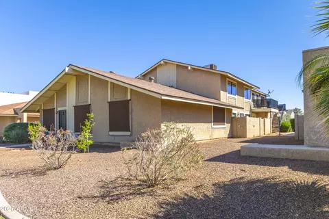 1319 N 84th Pl, Scottsdale, AZ 85257