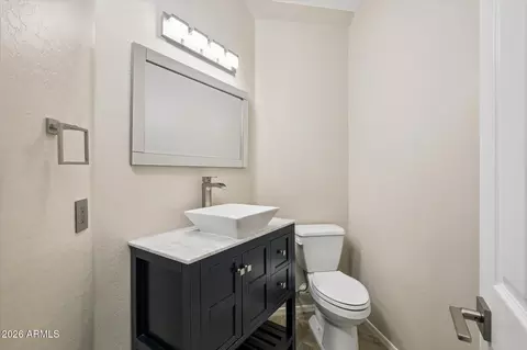 Bath - 9629 E Grandview St, Mesa, AZ 85207 photo 3 of 6