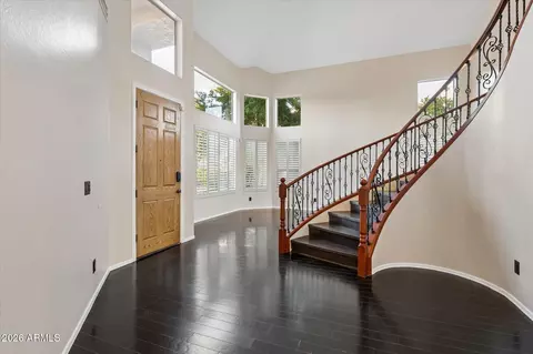 Entry Way - 9629 E Grandview St, Mesa, AZ 85207 photo 3 of 4