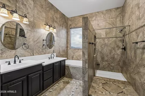 Bath - 9629 E Grandview St, Mesa, AZ 85207 photo 5 of 6