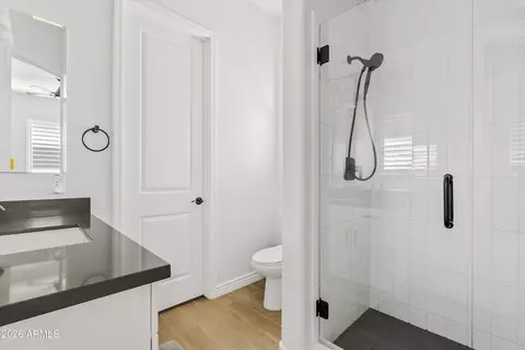 Bath - 2562 E Clark Dr, Gilbert, AZ 85297 photo 5 of 6