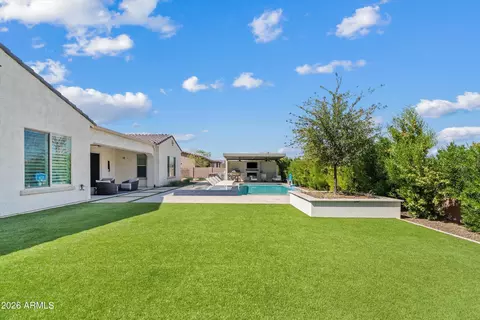 Exterior - 2562 E Clark Dr, Gilbert, AZ 85297 photo 9 of 11