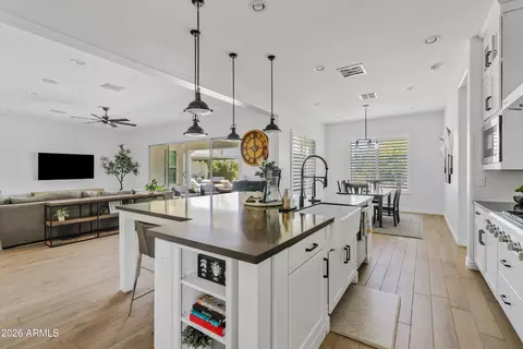 Kitchen - 2562 E Clark Dr, Gilbert, AZ 85297 photo 5 of 5