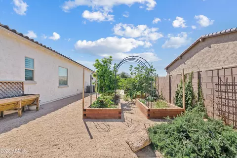 Exterior - 2562 E Clark Dr, Gilbert, AZ 85297 photo 11 of 11