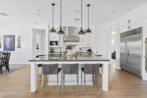 Kitchen - 2562 E Clark Dr, Gilbert, AZ 85297 photo 2 of 5