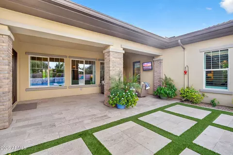 Exterior - 2312 E Mead Dr, Gilbert, AZ 85298 photo 9 of 19