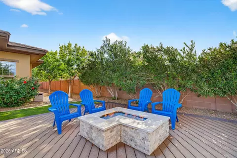 Exterior - 2312 E Mead Dr, Gilbert, AZ 85298 photo 7 of 19