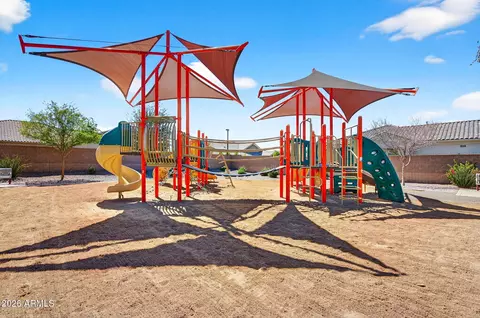 View/Area - 2312 E Mead Dr, Gilbert, AZ 85298 photo 4 of 10
