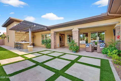 Exterior - 2312 E Mead Dr, Gilbert, AZ 85298 photo 8 of 19