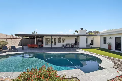 Exterior - 3336 E Hatcher Rd, Phoenix, AZ 85028 photo 4 of 6