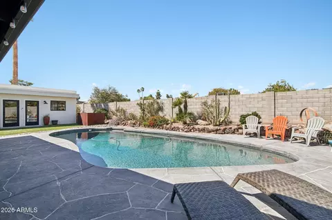 Exterior - 3336 E Hatcher Rd, Phoenix, AZ 85028 photo 3 of 6