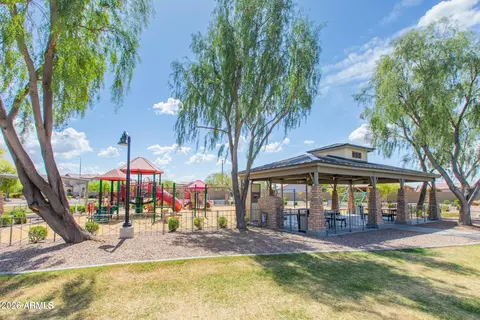 View/Area - 747 E Charlevoix Ave, Gilbert, AZ 85297 photo 7 of 7
