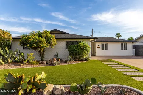 8335 E Weldon Ave, Scottsdale, AZ 85251