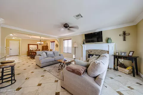 Living - 16429 S 33rd St, Phoenix, AZ 85048 photo 1 of 4
