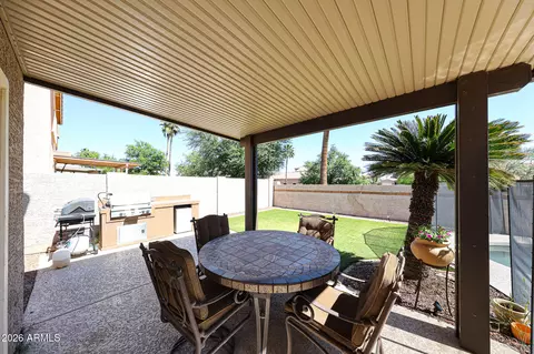 Exterior - 16429 S 33rd St, Phoenix, AZ 85048 photo 3 of 5