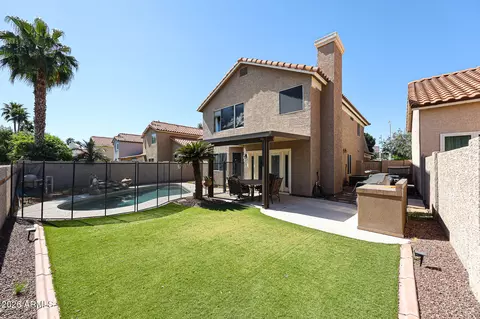 Exterior - 16429 S 33rd St, Phoenix, AZ 85048 photo 4 of 5