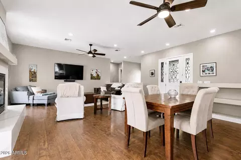 Dining - 4217 Edgemont Ave, Phoenix, AZ 85008 photo 1 of 2