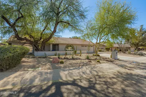 Exterior - 417 E Beck Ln, Phoenix, AZ 85022 photo 1 of 12