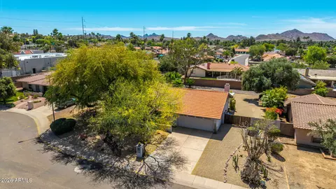 View/Area - 417 E Beck Ln, Phoenix, AZ 85022 photo 1 of 1