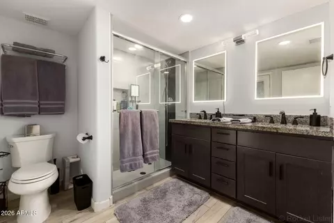 Bath - 417 E Beck Ln, Phoenix, AZ 85022 photo 2 of 2