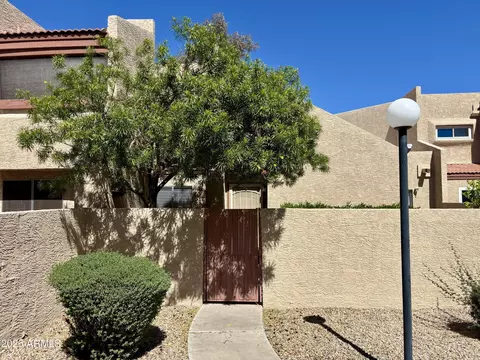 4213 W Calavar Rd, Phoenix, AZ 85053
