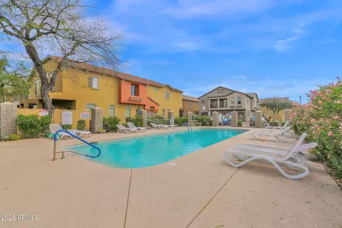 Exterior - 2250 E Deer Valley Rd #94, Phoenix, AZ 85024 photo 8 of 8