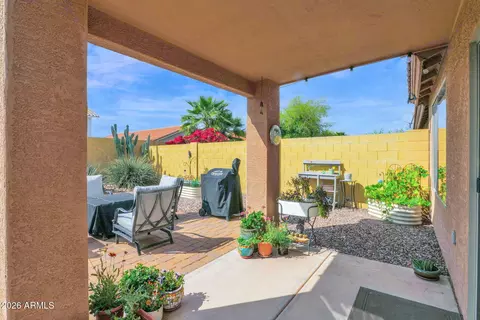 Exterior - 2250 E Deer Valley Rd #94, Phoenix, AZ 85024 photo 2 of 8