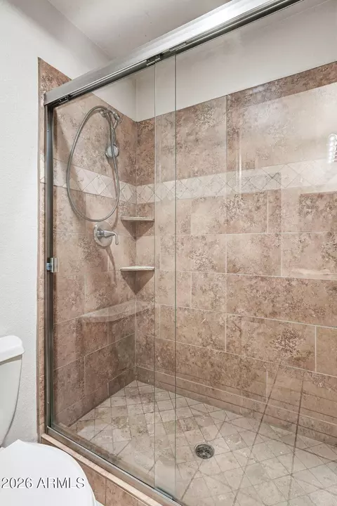 Bath - 602 E Carver Rd, Tempe, AZ 85284 photo 5 of 6