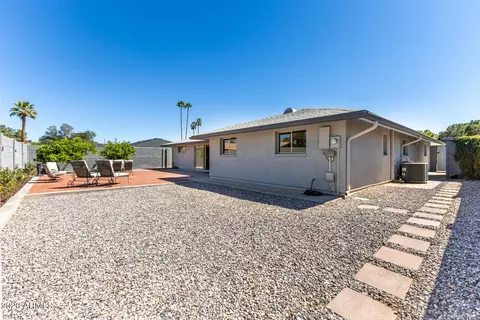 Exterior - 644 E La Jolla Dr, Tempe, AZ 85282 photo 8 of 9