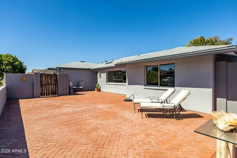 Exterior - 644 E La Jolla Dr, Tempe, AZ 85282 photo 3 of 9
