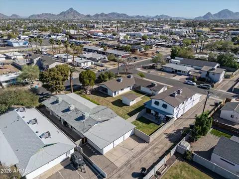 View/Area - 1021 E Fairmount Ave, Phoenix, AZ 85014 photo 2 of 4