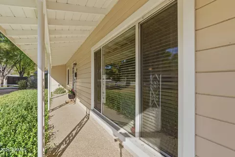 Exterior - 5711 N 12th Ave, Phoenix, AZ 85013 photo 1 of 6