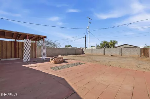 Exterior - 360 W Bealey Ave, Coolidge, AZ 85128 photo 2 of 6