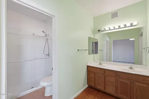 Bath - 360 W Bealey Ave, Coolidge, AZ 85128 photo 1 of 2