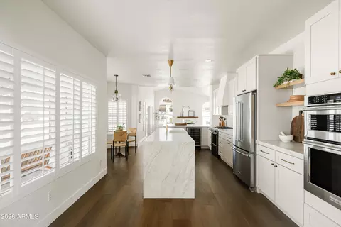 Kitchen - 3620 E Coconino Pl, Phoenix, AZ 85044 photo 1 of 8