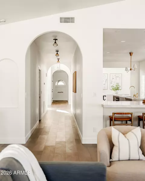 Entry Way - 3620 E Coconino Pl, Phoenix, AZ 85044 photo 4 of 4